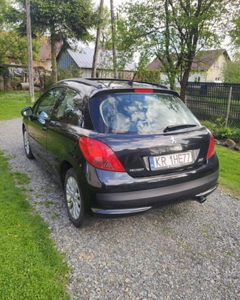 Peugeot 207 cena 9500 przebieg: 227000, rok produkcji 2007 z Krosno małe 121